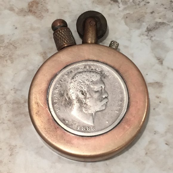 OPY - Vintage Antique Coin Lighter - Picture 1 of 3